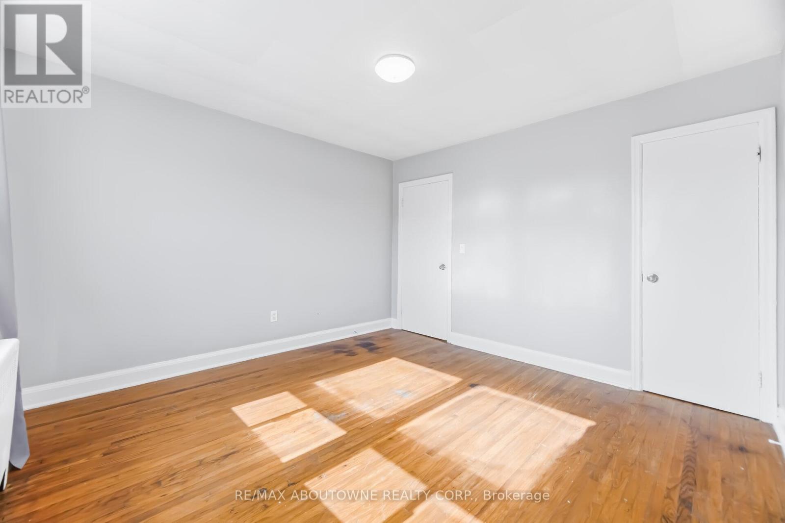 5 - 1047 Churchill Avenue E, Oakville, Ontario  L6H 2A7 - Photo 24 - W13106140