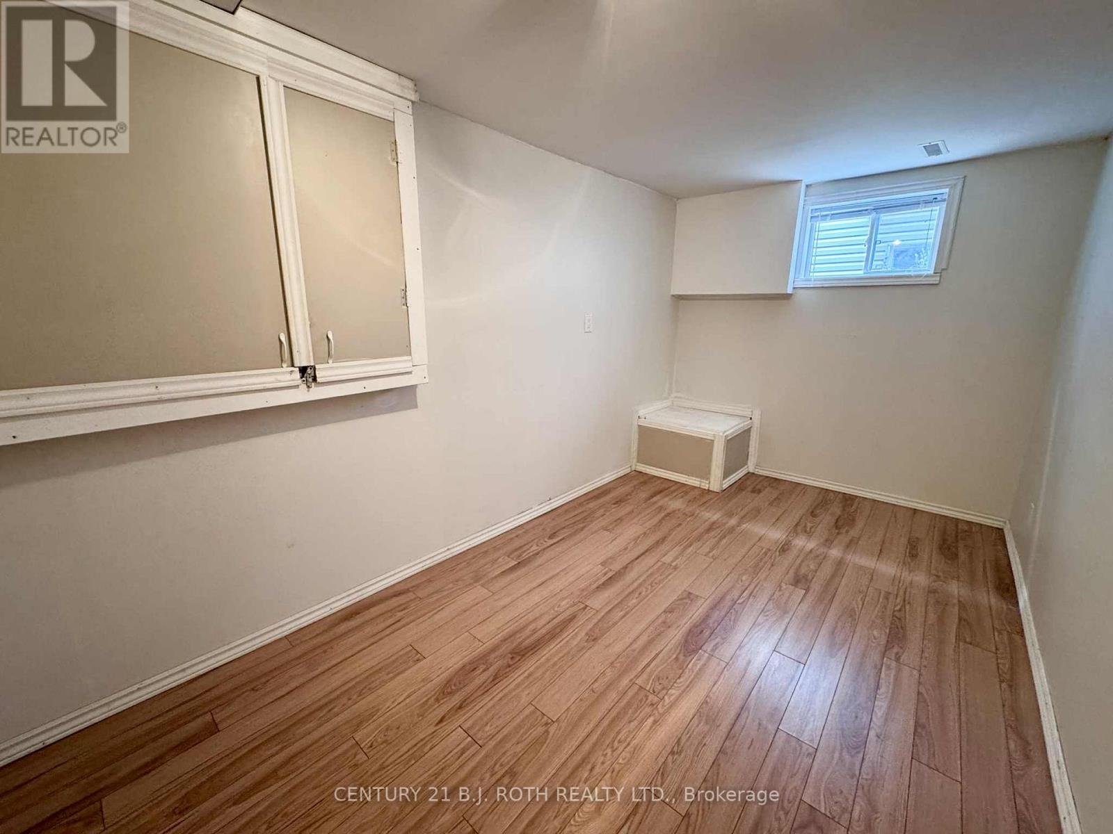 Lower - 22 Mapleton Avenue, Barrie, Ontario  L4N 7M2 - Photo 14 - S13223598
