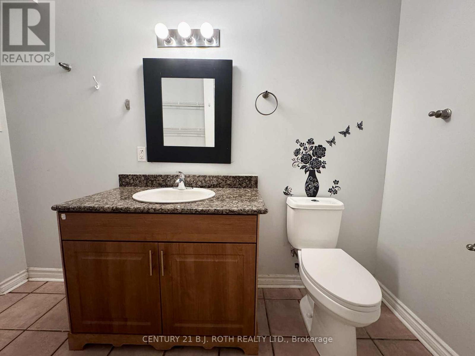 Lower - 22 Mapleton Avenue, Barrie, Ontario  L4N 7M2 - Photo 16 - S13223598