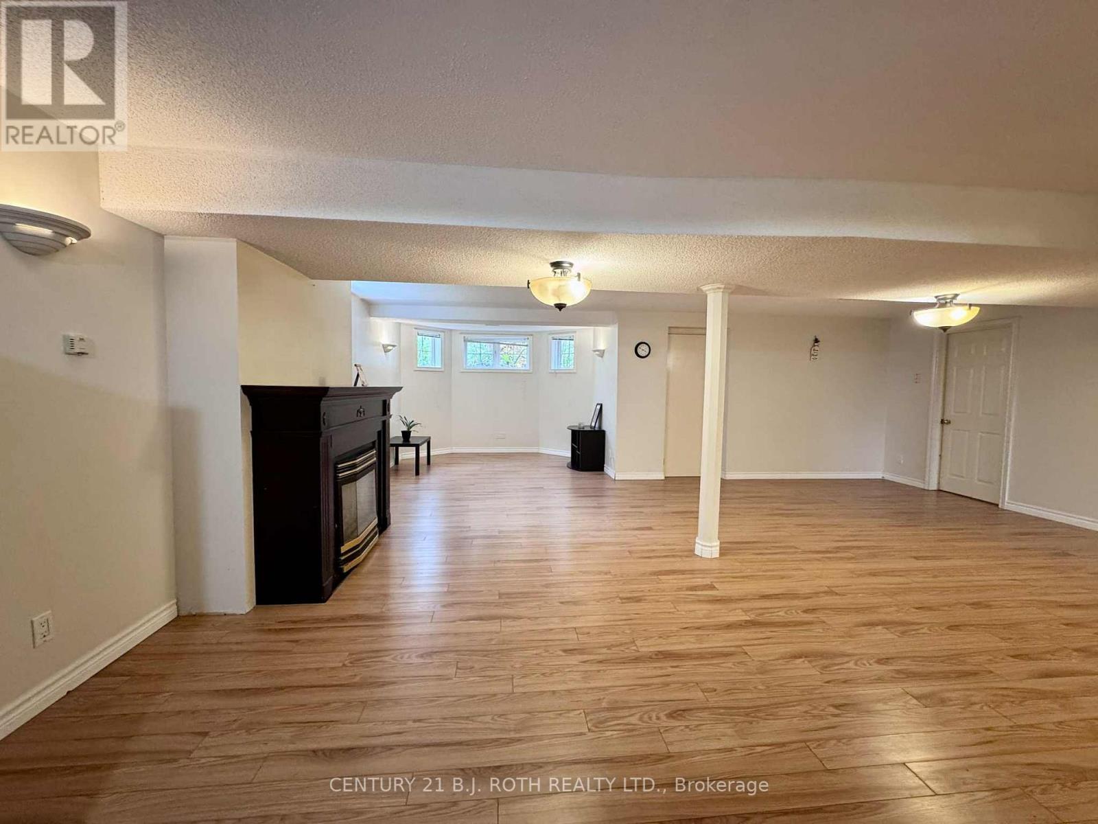 Lower - 22 Mapleton Avenue, Barrie, Ontario  L4N 7M2 - Photo 7 - S13223598