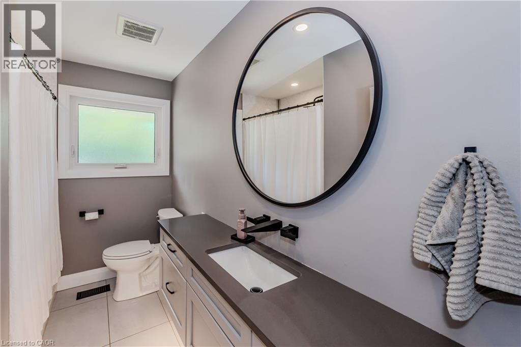 18 Stonybrook Drive Unit# Main Unit, Kitchener, Ontario  N2M 4L5 - Photo 15 - 40835054