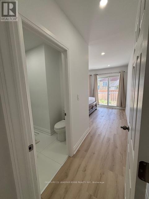 Main - 3 Kennebec Crescent, Toronto, Ontario  M9W 2R6 - Photo 14 - W13223424