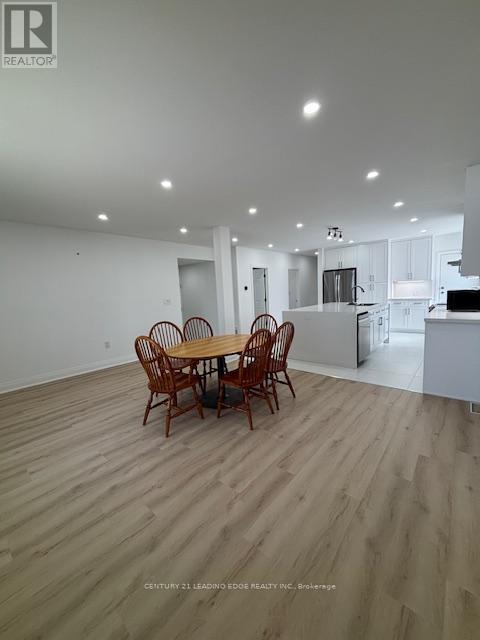 Main - 3 Kennebec Crescent, Toronto, Ontario  M9W 2R6 - Photo 7 - W13223424