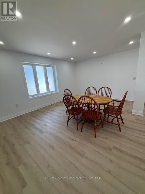 Main - 3 Kennebec Crescent, Toronto, Ontario  M9W 2R6 - Photo 8 - W13223424