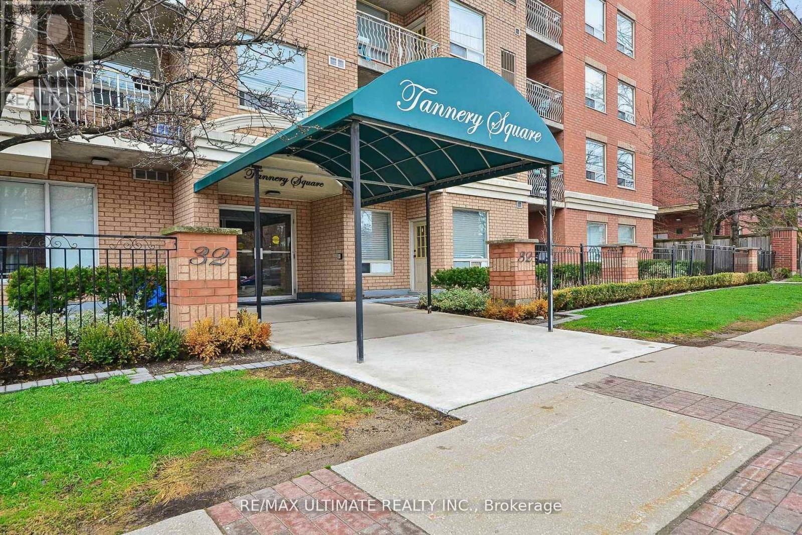 405 - 32 TANNERY STREET, Mississauga, Ontario