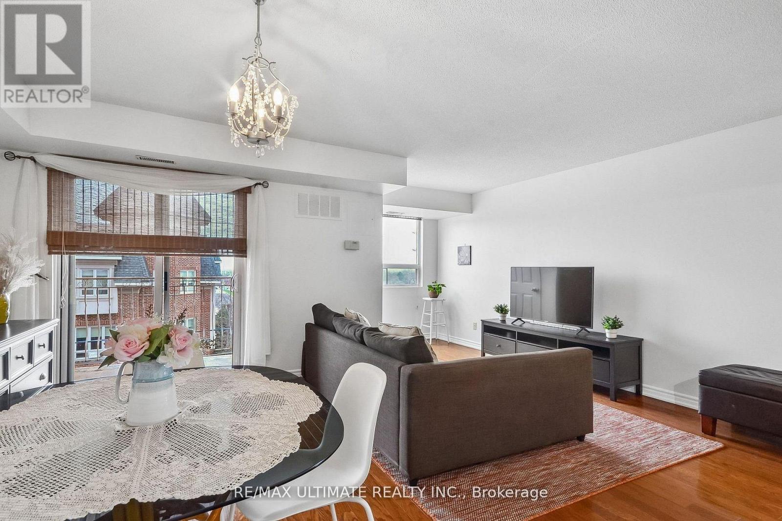 405 - 32 Tannery Street, Mississauga, Ontario  L5M 6T6 - Photo 8 - W13223460