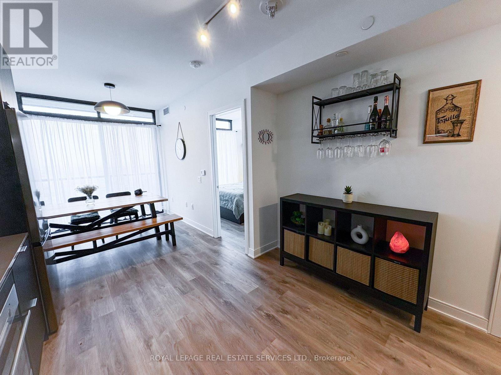 1312 - 86 Dundas Street E, Mississauga, Ontario  L5A 1W4 - Photo 12 - W13223484