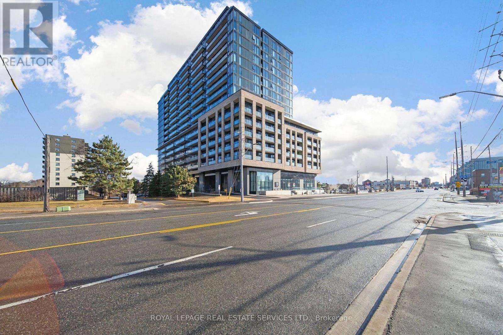 1312 - 86 Dundas Street E, Mississauga, Ontario  L5A 1W4 - Photo 2 - W13223484