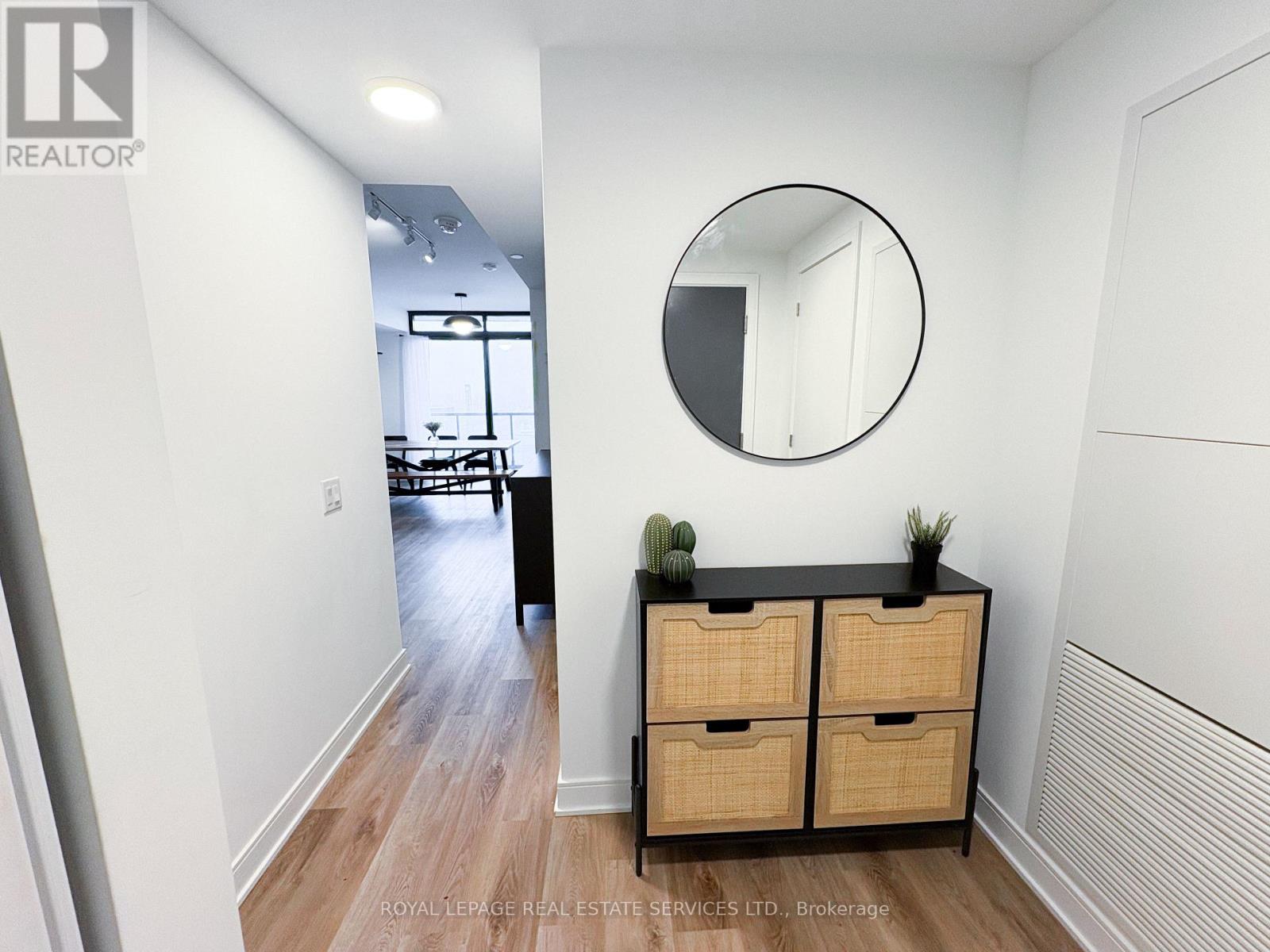 1312 - 86 Dundas Street E, Mississauga, Ontario  L5A 1W4 - Photo 4 - W13223484