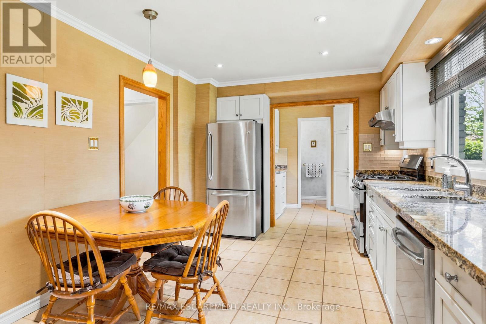 1381 Majestic Drive, Burlington, Ontario  L7M 1G5 - Photo 13 - W13223504