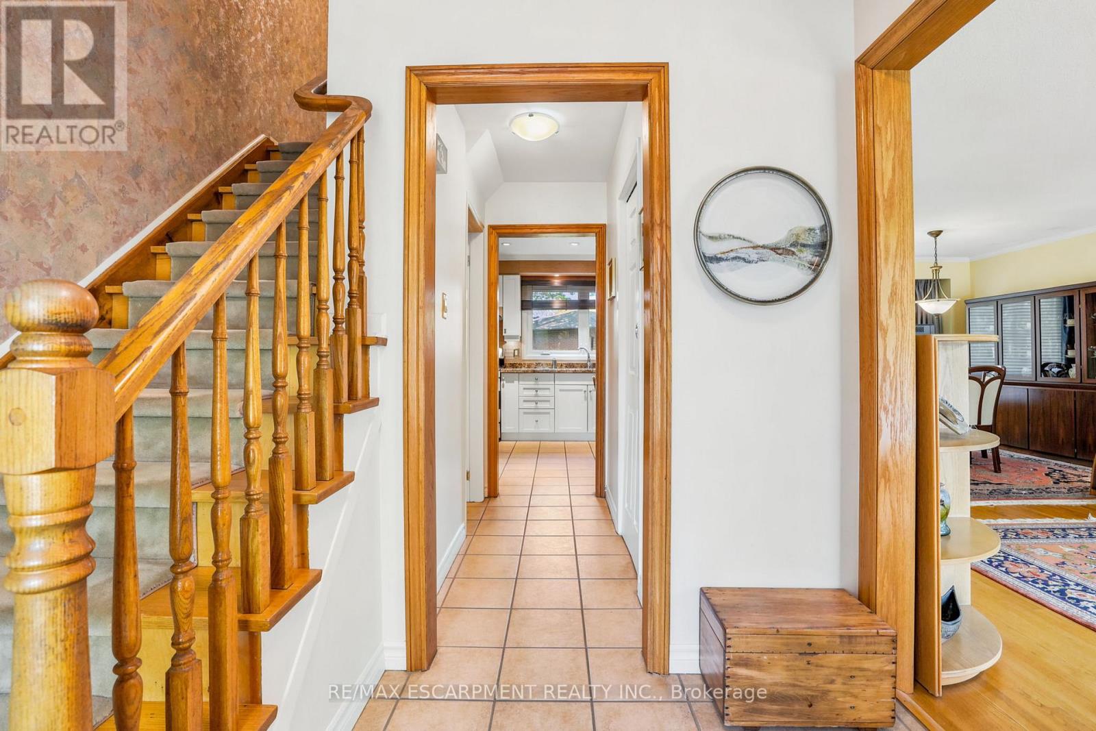 1381 Majestic Drive, Burlington, Ontario  L7M 1G5 - Photo 5 - W13223504