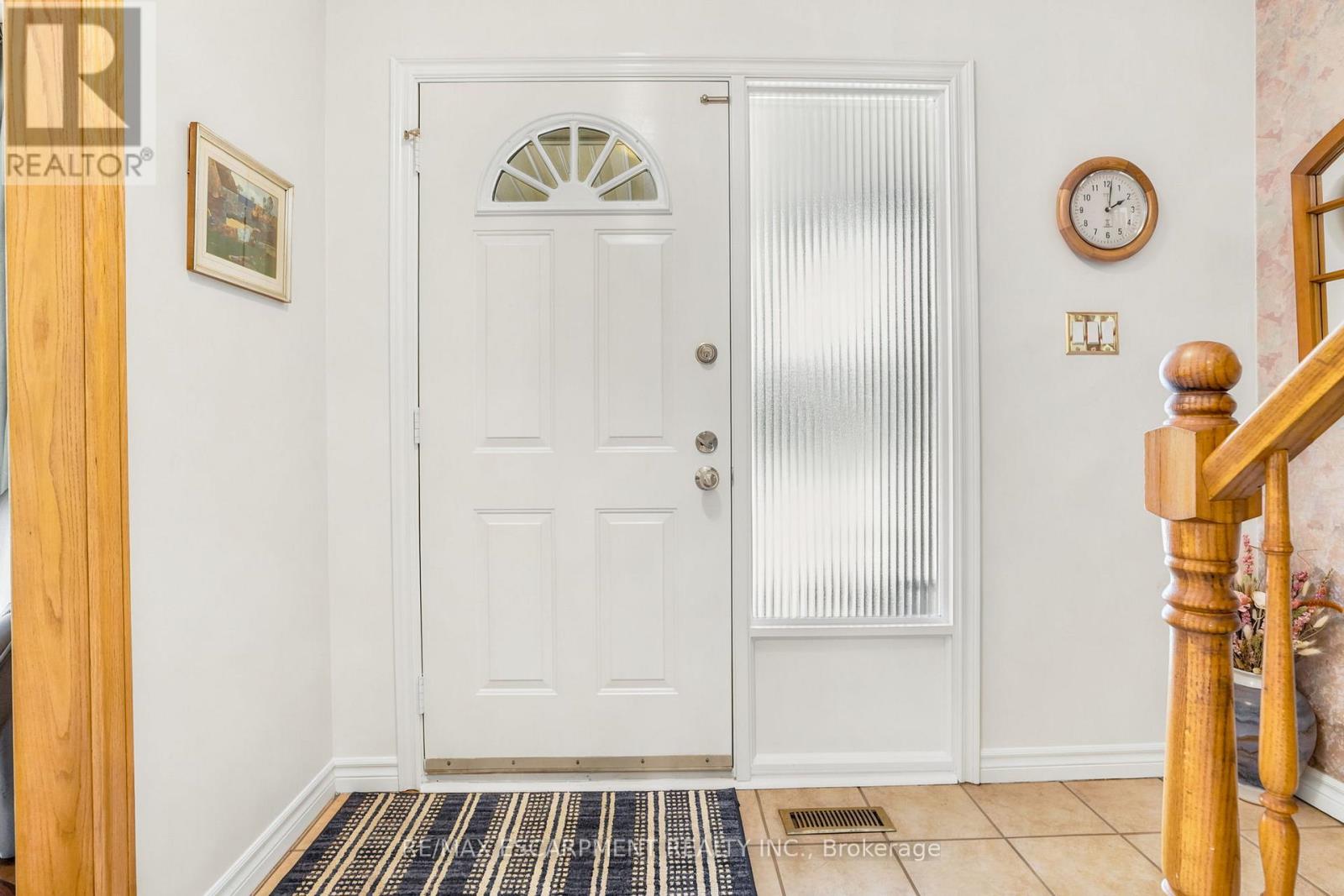 1381 Majestic Drive, Burlington, Ontario  L7M 1G5 - Photo 6 - W13223504