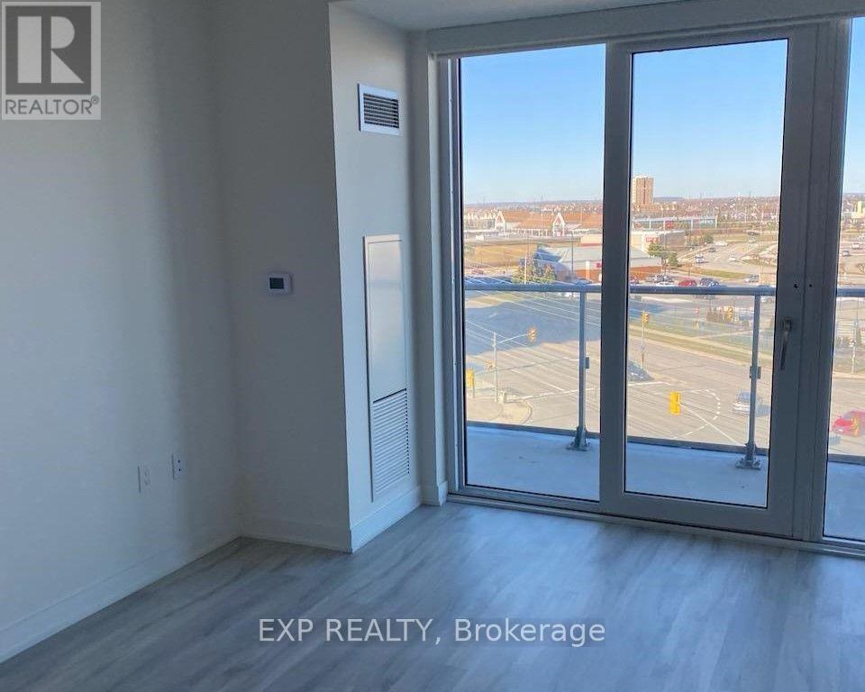 610 - 4655 Metcalfe Avenue, Mississauga, Ontario  L5M 0Z7 - Photo 2 - W13223578