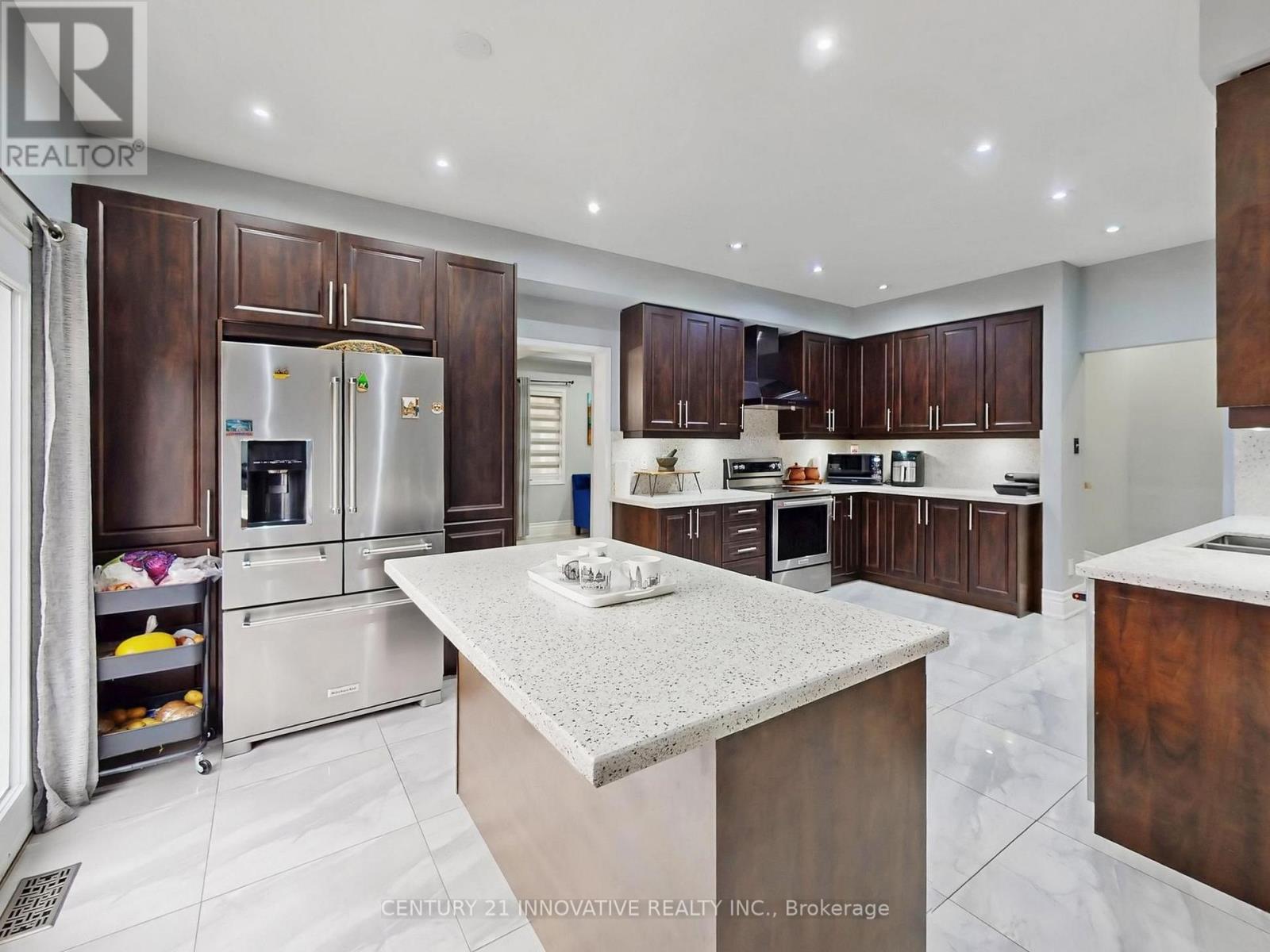 9 Heatherdale Drive, Brampton, Ontario  L7A 2H6 - Photo 12 - W13223580