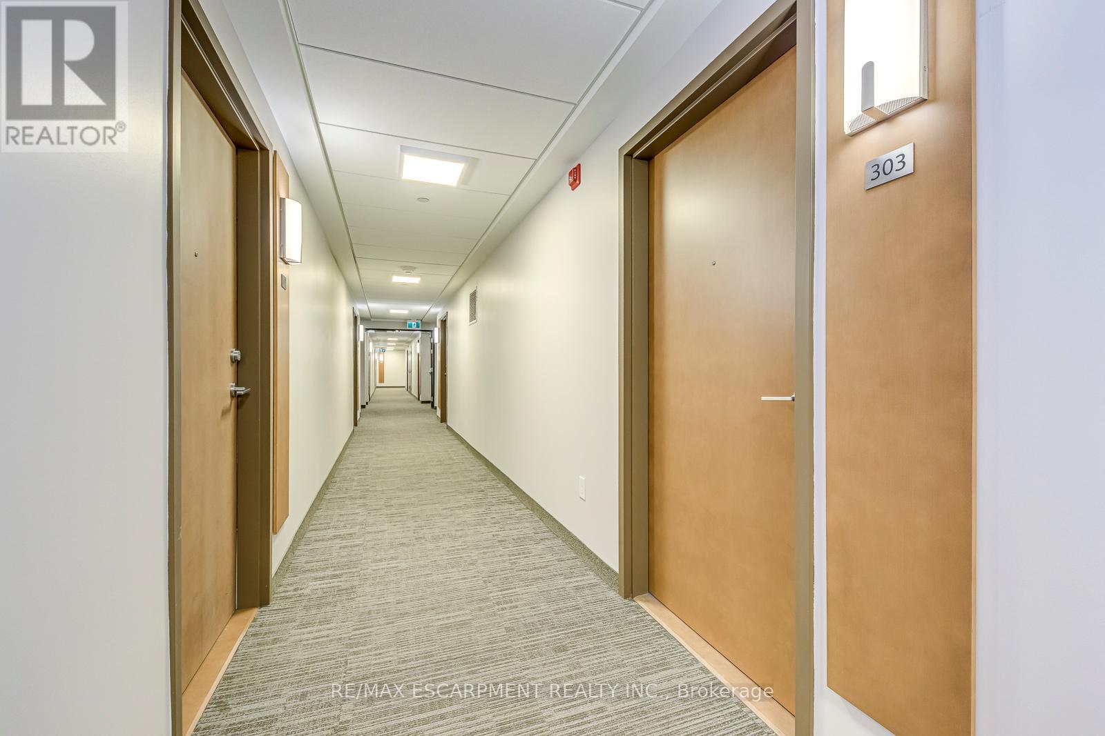 303 - 320 Plains Road E, Burlington, Ontario  L7T 0C1 - Photo 8 - W13223612