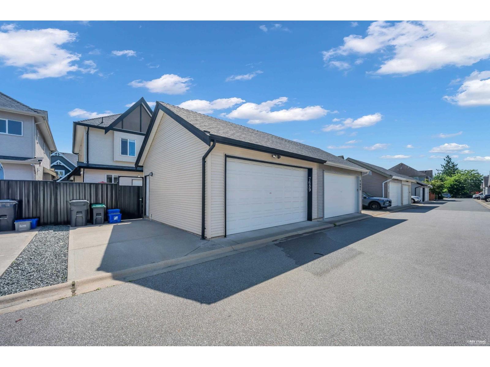 7689 211a Street, Langley, British Columbia  V2Y 0K7 - Photo 31 - R3129378