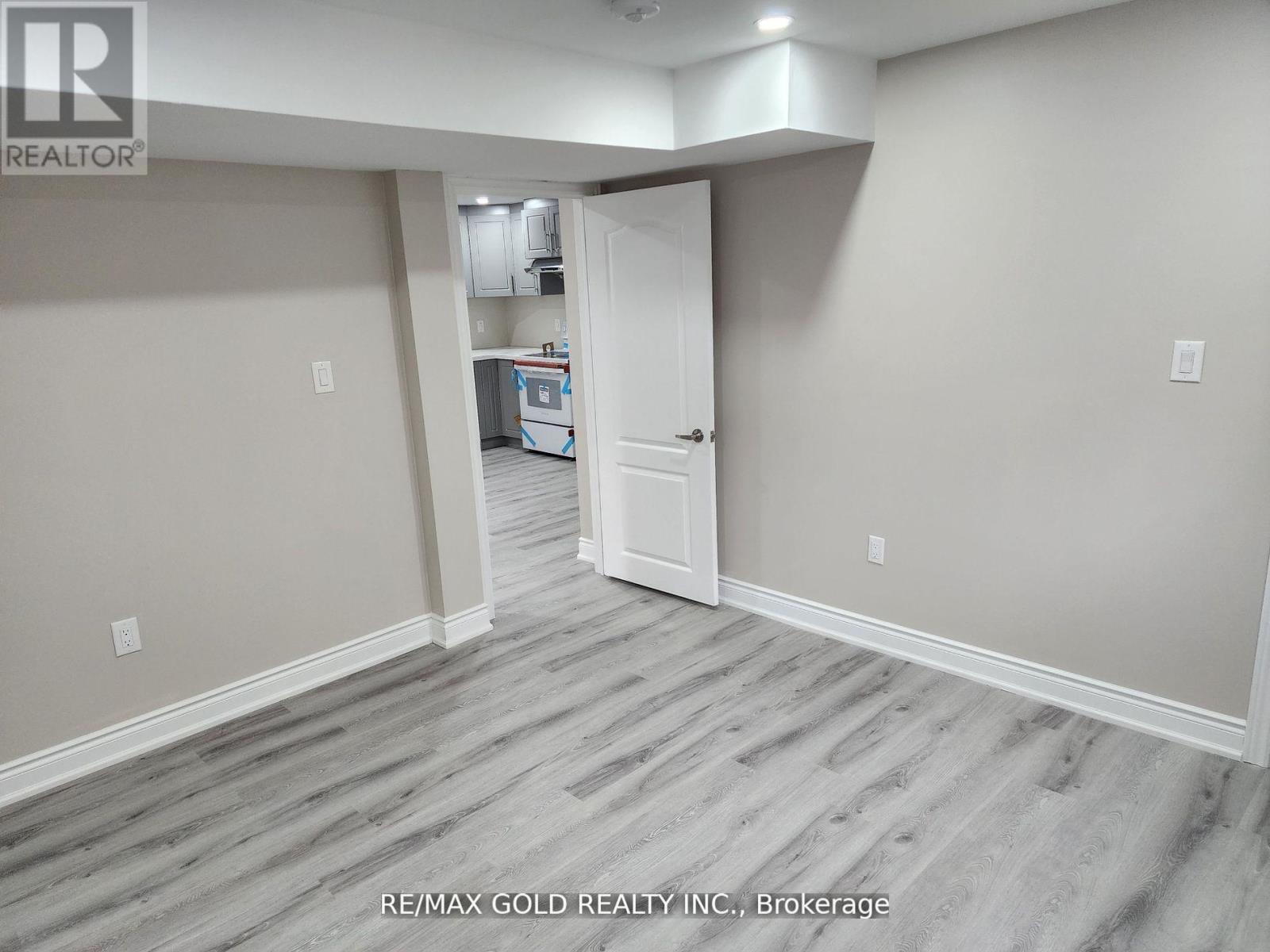 Bsmnt - 400 Wildcalla Street, Waterloo, Ontario  N2V 0B8 - Photo 7 - X13223564