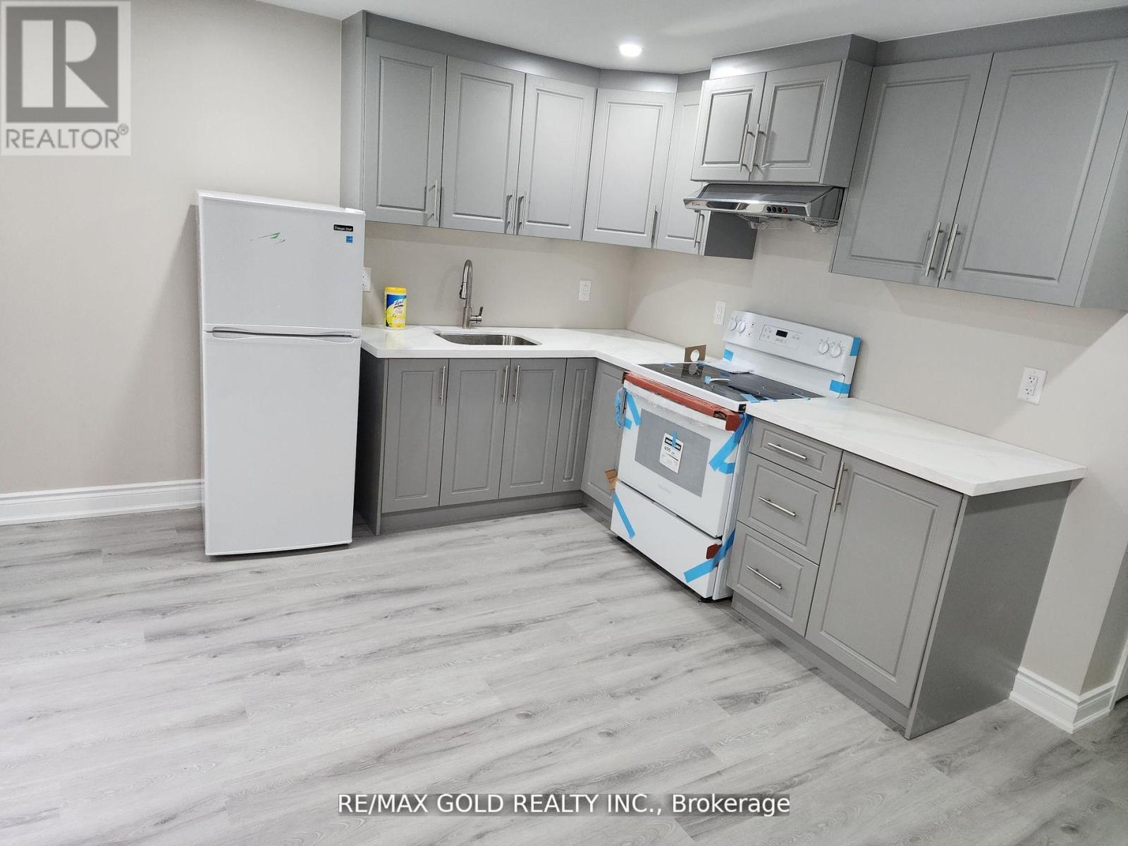 Bsmnt - 400 Wildcalla Street, Waterloo, Ontario  N2V 0B8 - Photo 8 - X13223564