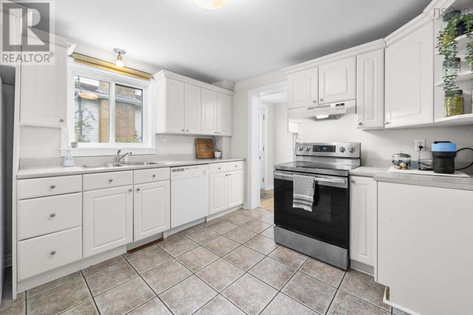 43 Winchester Avenue, Halifax, Nova Scotia  B3P 2C9 - Photo 16 - 202612843