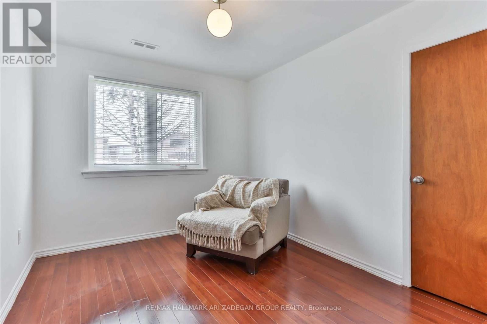 Lower Fl - 231 Goulding Avenue, Toronto, Ontario  M2R 2P6 - Photo 4 - C12812922