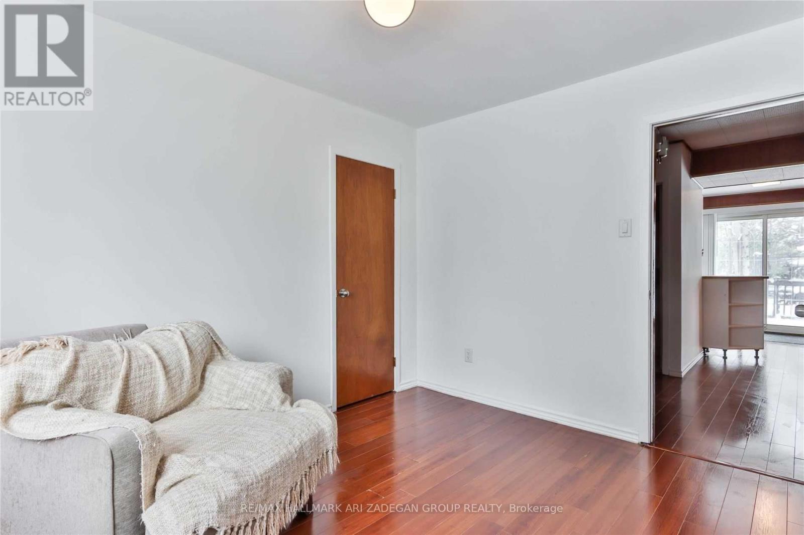 Lower Fl - 231 Goulding Avenue, Toronto, Ontario  M2R 2P6 - Photo 7 - C12812922