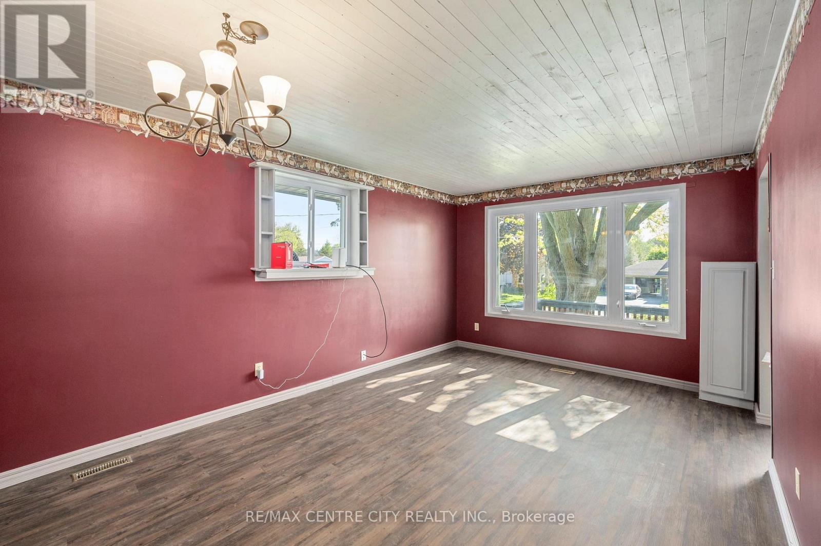 275 Frances Street, Central Elgin, Ontario  N5L 1A9 - Photo 6 - X13223654
