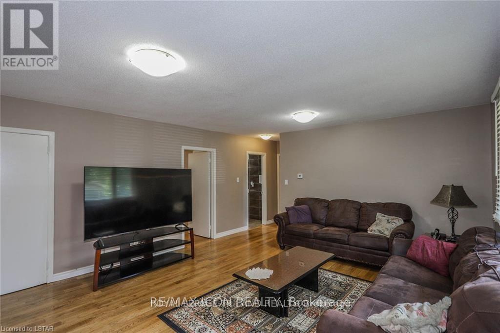 Main - 12 Garland Crescent, London East, Ontario  N5V 1N5 - Photo 2 - X13223706
