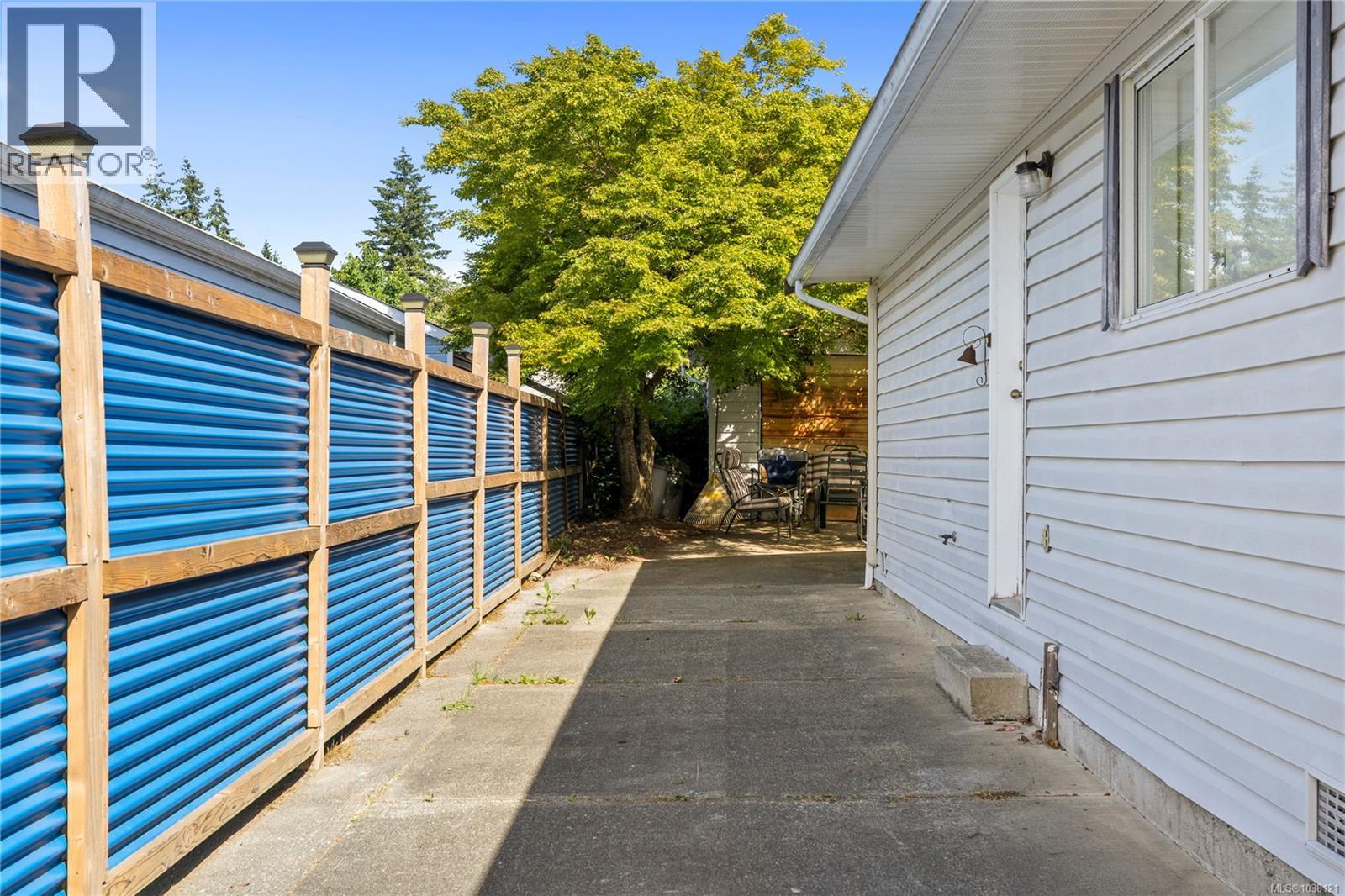 2454 5th St E, Courtenay, British Columbia  V9N 8J2 - Photo 15 - 1038121