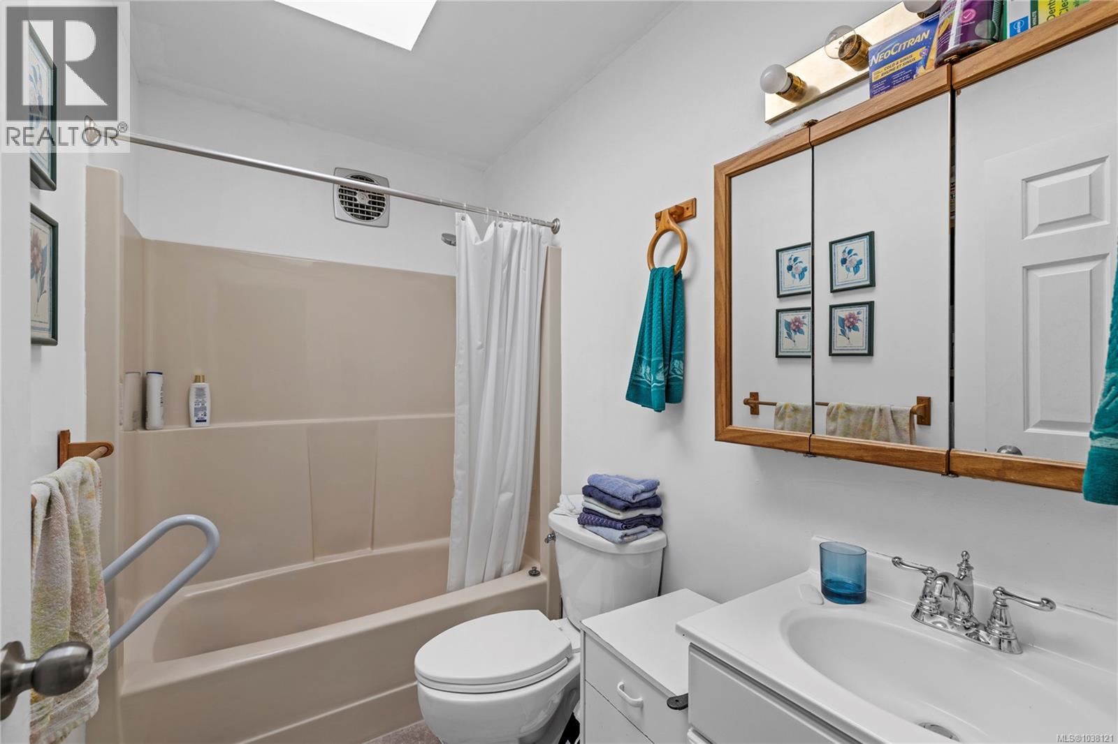 2454 5th St E, Courtenay, British Columbia  V9N 8J2 - Photo 7 - 1038121