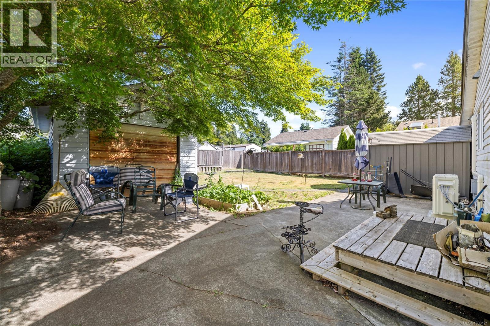 2454 5th St E, Courtenay, British Columbia  V9N 8J2 - Photo 8 - 1038121