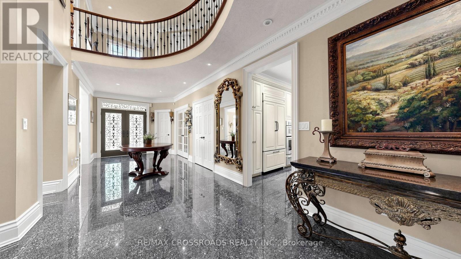 2 Mumberson Court, Markham, Ontario  L6C 1Y4 - Photo 6 - N13205674