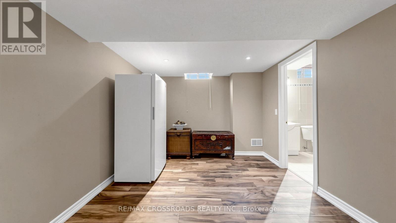 2 Mumberson Court, Markham, Ontario  L6C 1Y4 - Photo 33 - N13205674