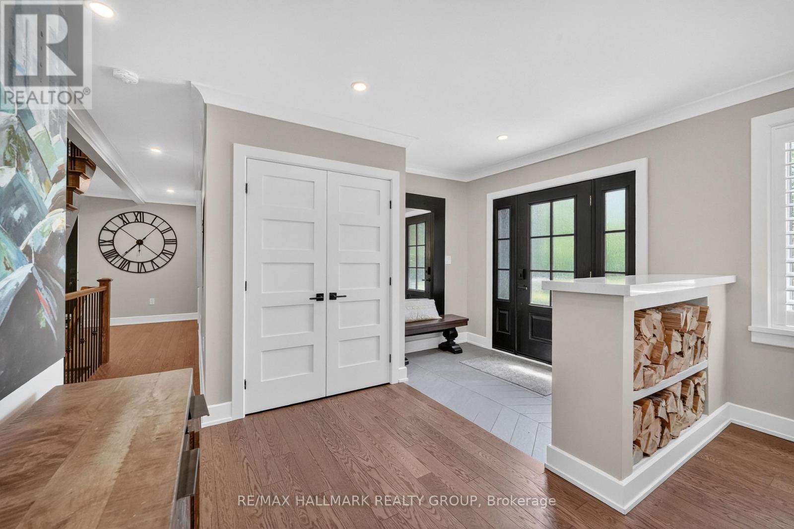 22 Cedar Road, Ottawa, Ontario K1J 6L4 - Photo 3 - X13223694