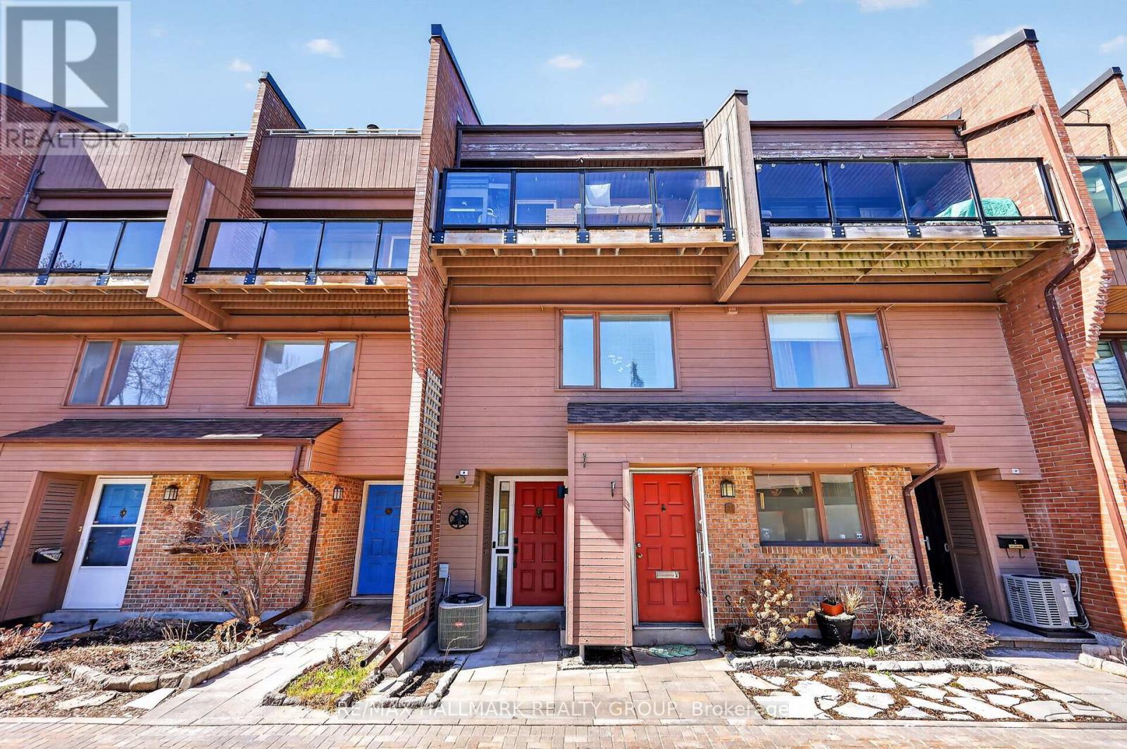12 - 251 Bruyere Street, Ottawa, Ontario  K1N 5E5 - Photo 2 - X13223726