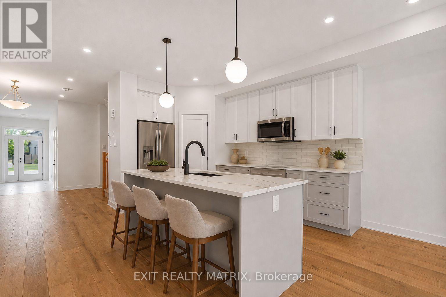 947 Cologne Street, Russell, Ontario K0A 1W0 - Photo 4 - X13223780
