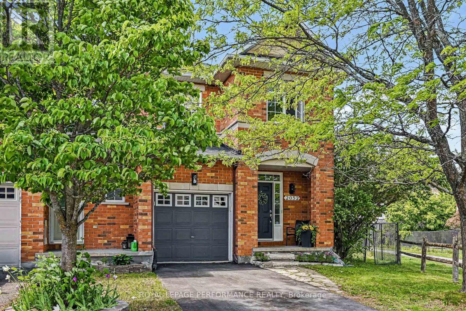 2052 BERGAMOT CIRCLE, Ottawa, Ontario