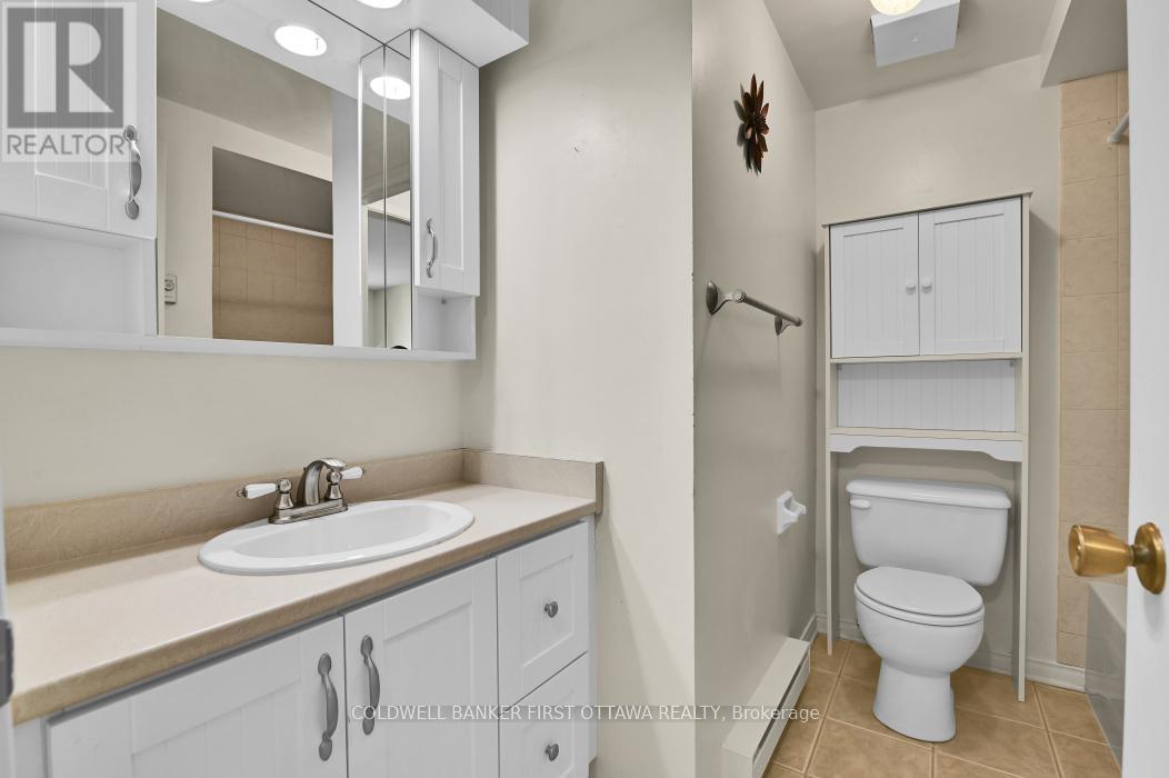 86f Seyton Drive, Ottawa, Ontario  K2H 8W5 - Photo 18 - X13223938