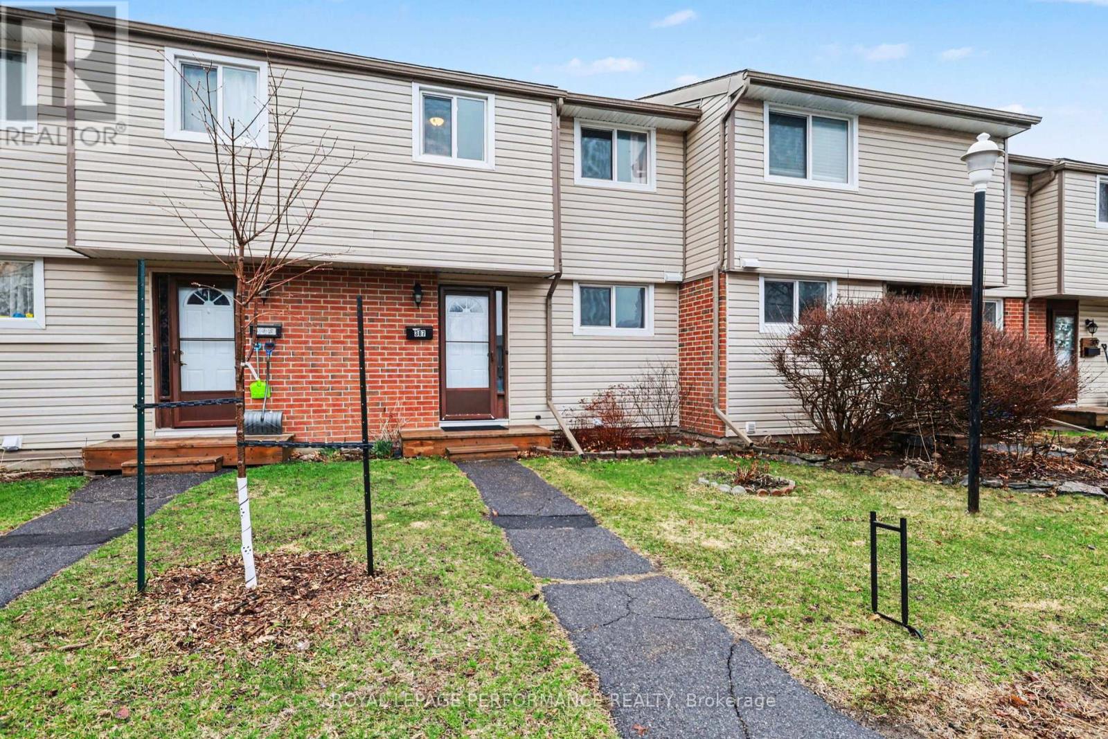 307 - 1441 Palmerston Drive, Ottawa, Ontario  K1J 8N9 - Photo 2 - X13223974