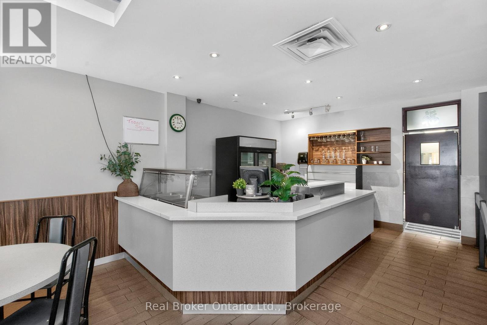 289 King Street, Midland, Ontario  L4R 3M5 - Photo 10 - S13223856