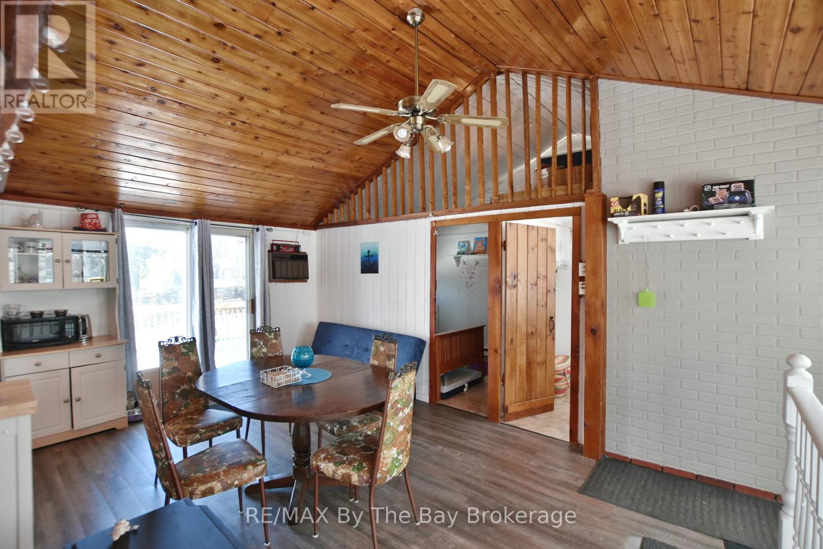 33 17th Street N, Wasaga Beach, Ontario L9Z 2J1 - Photo 6 - S13223860