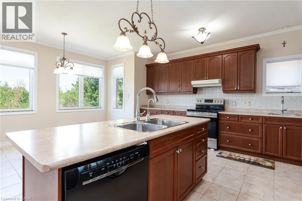 135 Schweitzer Crescent, Wellesley, Ontario  N0B 2T0 - Photo 9 - 40835251