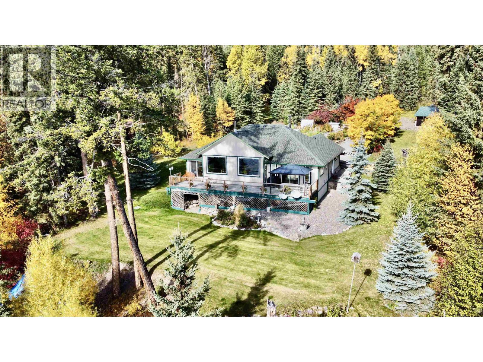 5798 Timothy Lake Road, Lac La Hache, British Columbia  V0K 1T0 - Photo 2 - R3130005