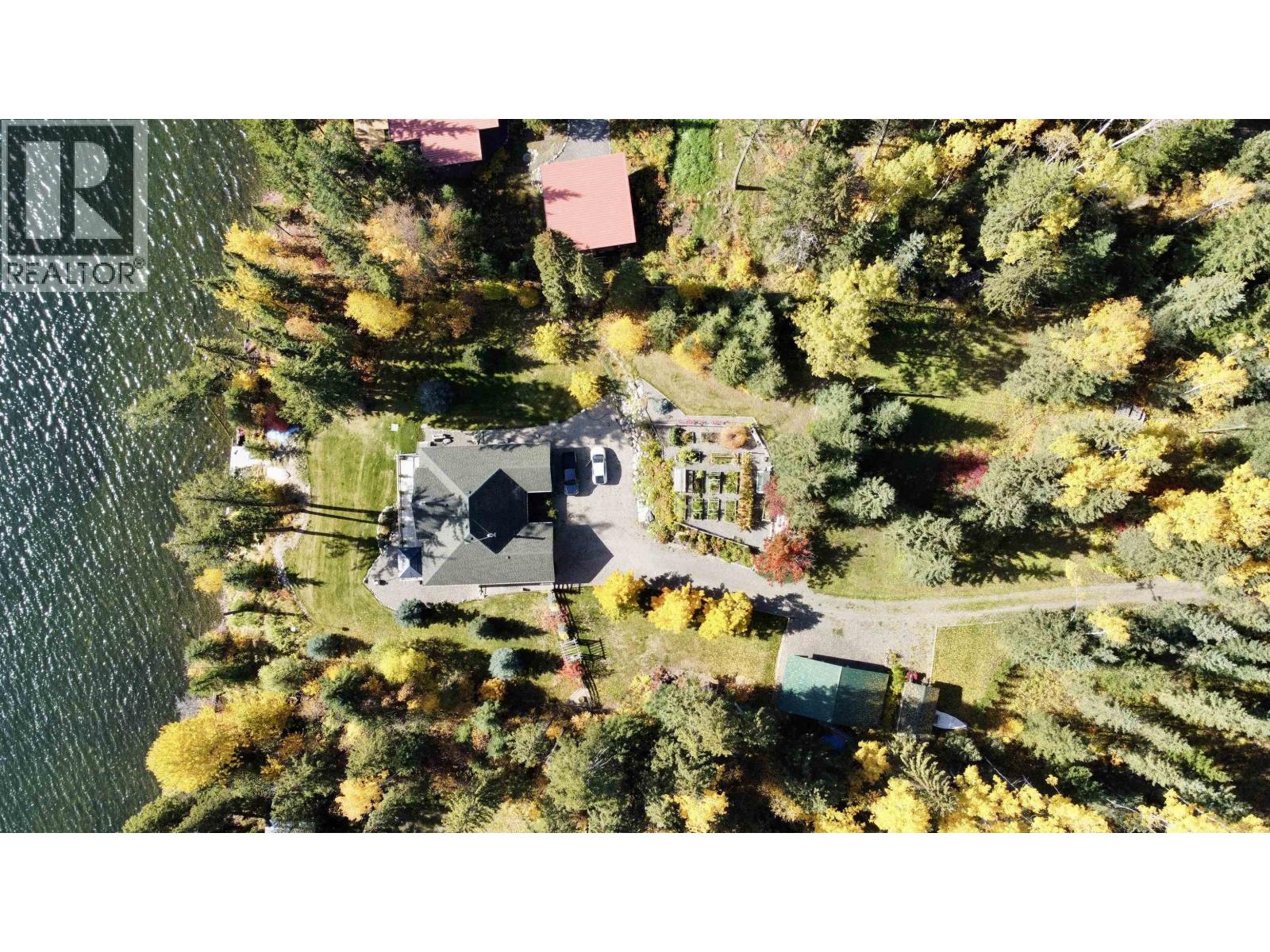 5798 Timothy Lake Road, Lac La Hache, British Columbia  V0K 1T0 - Photo 37 - R3130005