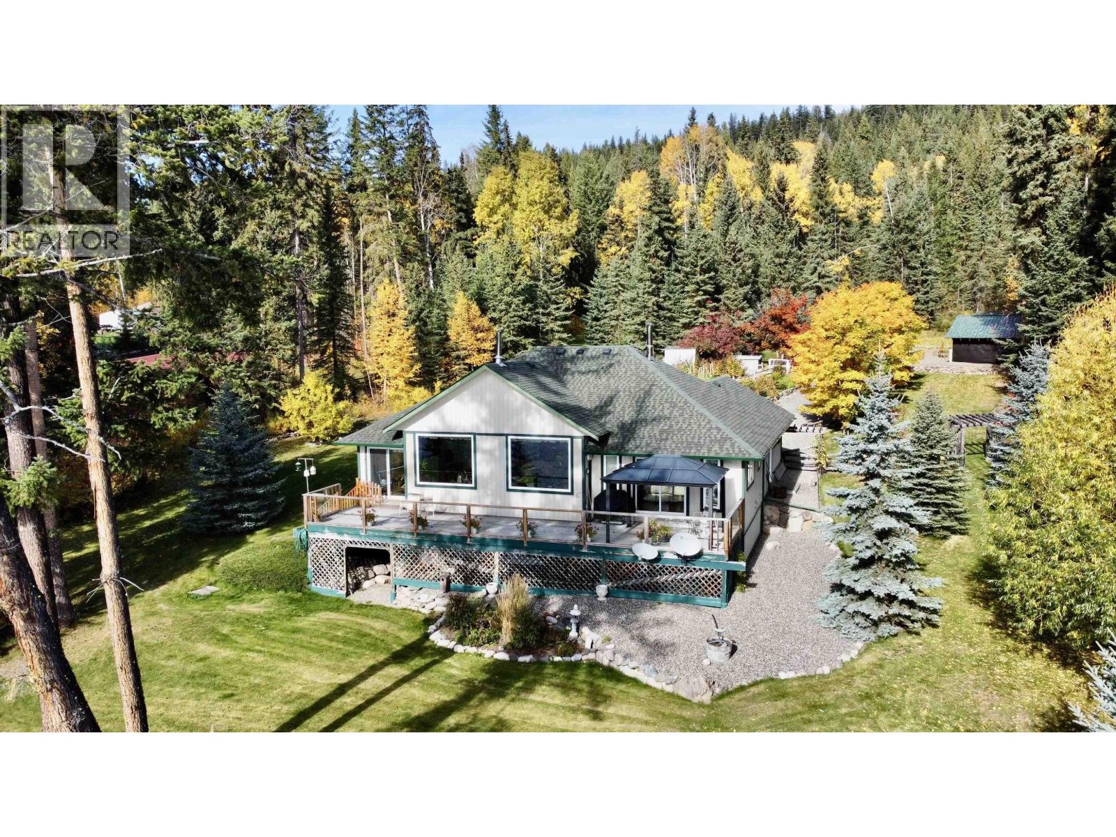 5798 Timothy Lake Road, Lac La Hache, British Columbia  V0K 1T0 - Photo 26 - R3130005