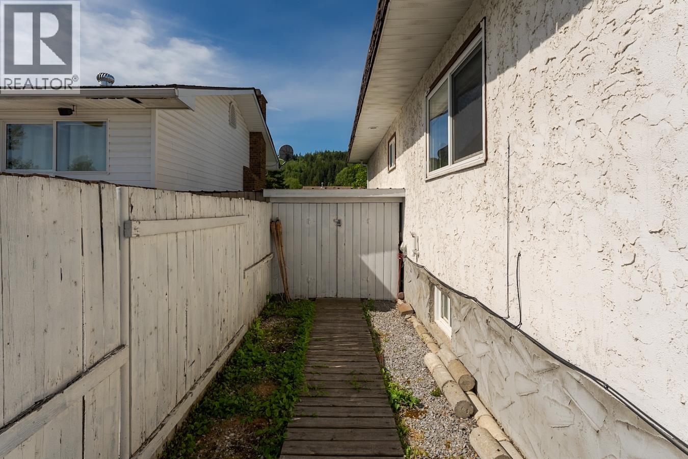 1086 Limestone Crescent, Prince George, British Columbia  V2M 4Z2 - Photo 40 - R3130230