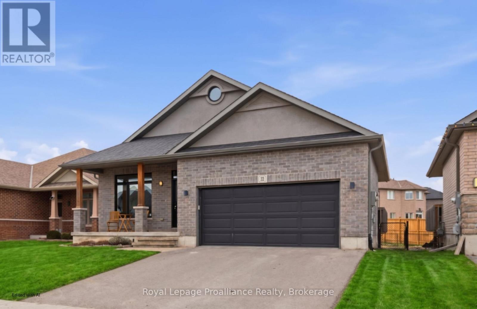 22 Kempton Avenue, Belleville, Ontario  K8N 0E9 - Photo 1 - X13223928