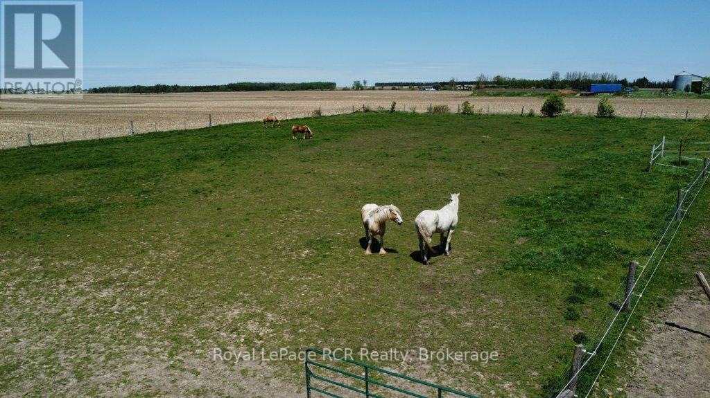 8220 Line 8, Wellington North, Ontario  N0G 2E0 - Photo 10 - X13223920