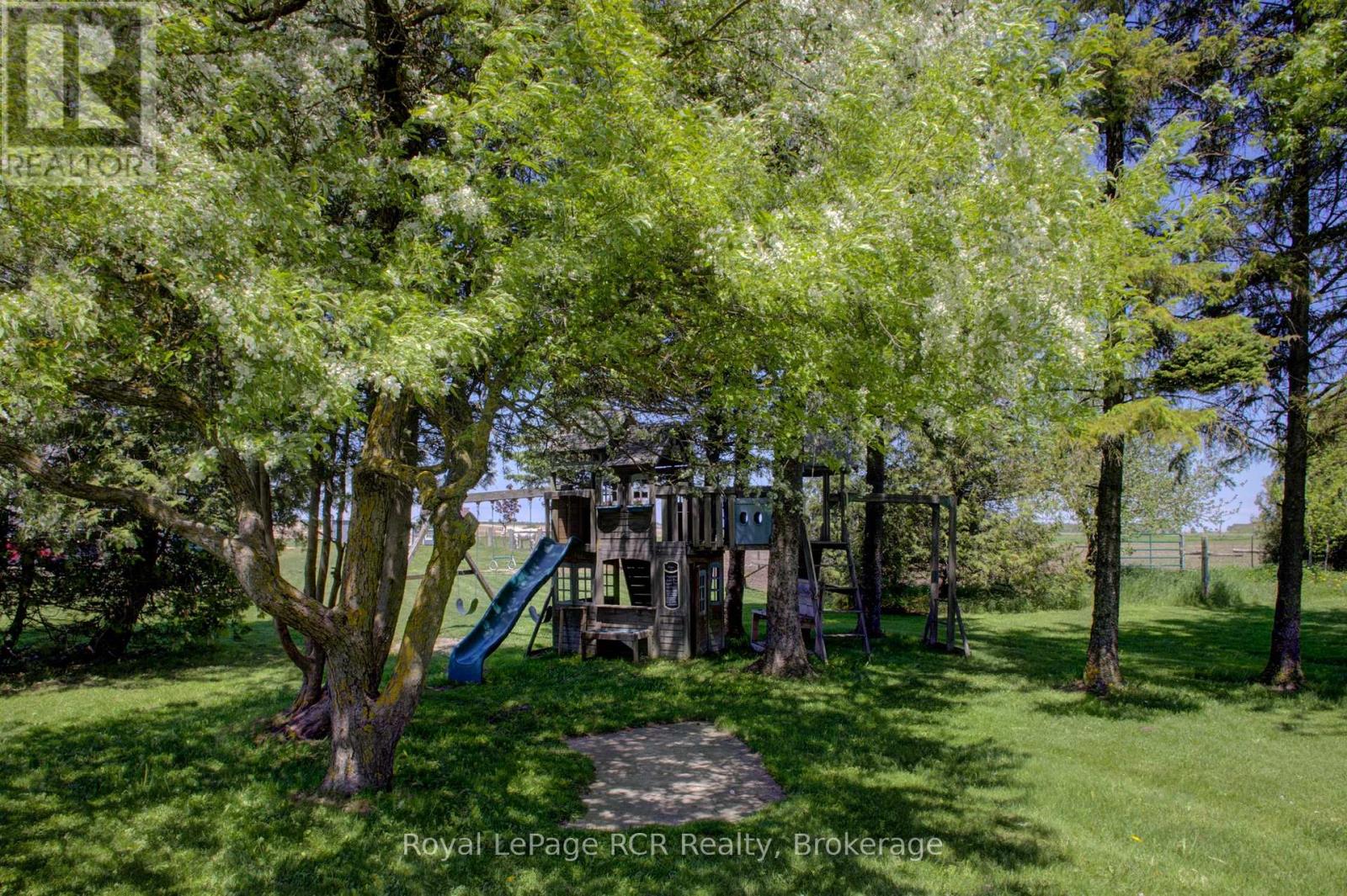 8220 Line 8, Wellington North, Ontario  N0G 2E0 - Photo 37 - X13223920