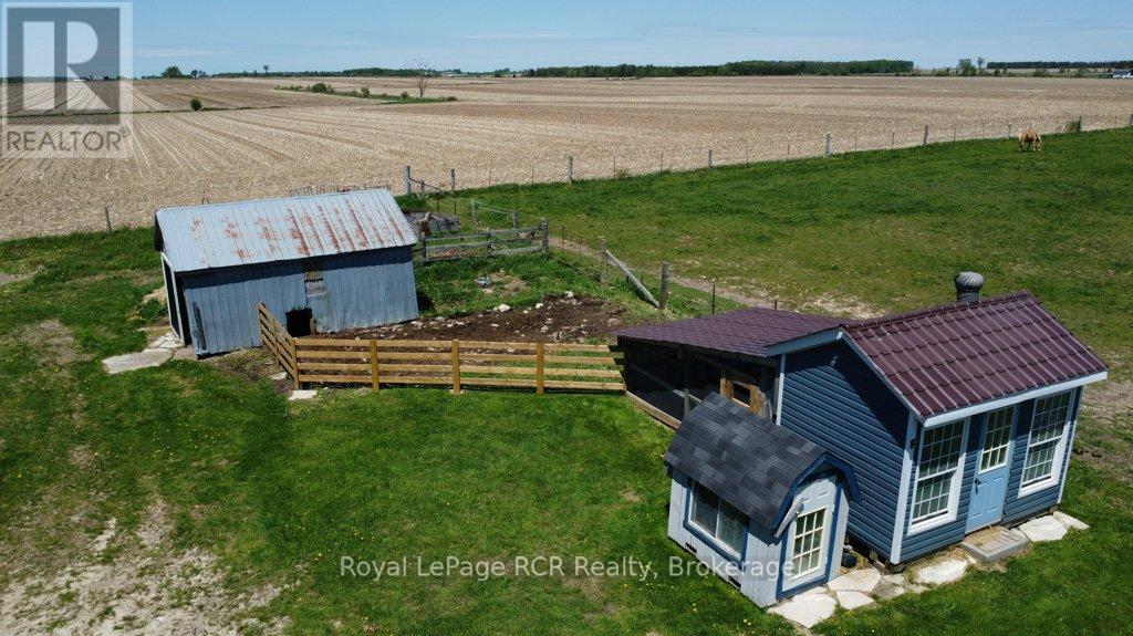 8220 Line 8, Wellington North, Ontario  N0G 2E0 - Photo 9 - X13223920