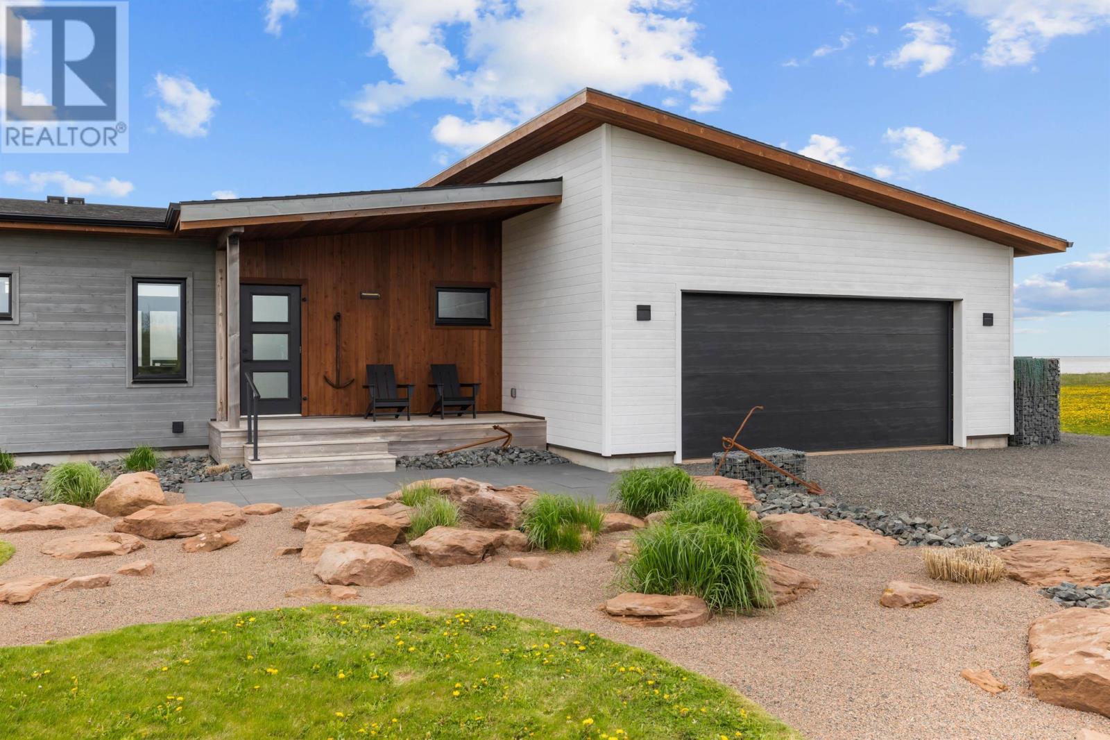 61 Battery Crescent, Georgetown, Prince Edward Island  C0A 1L0 - Photo 2 - 202612858